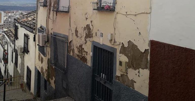 Edificio que será demolido en la calle Alegría.