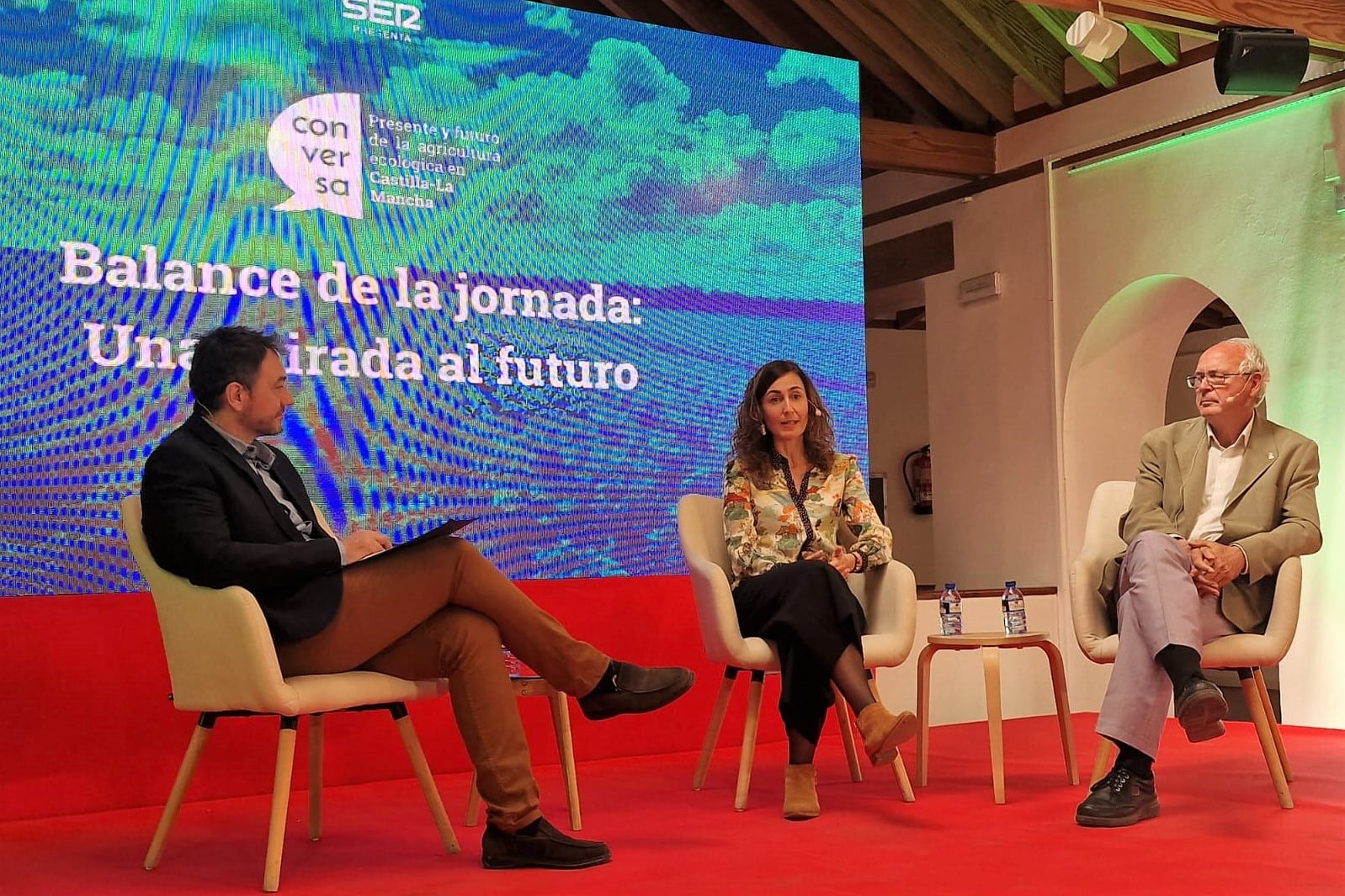 Paco Casero, fundador y presidente de la Fundación Savia; y Silvia Nieto, Directora General de Políticas Agroambientales