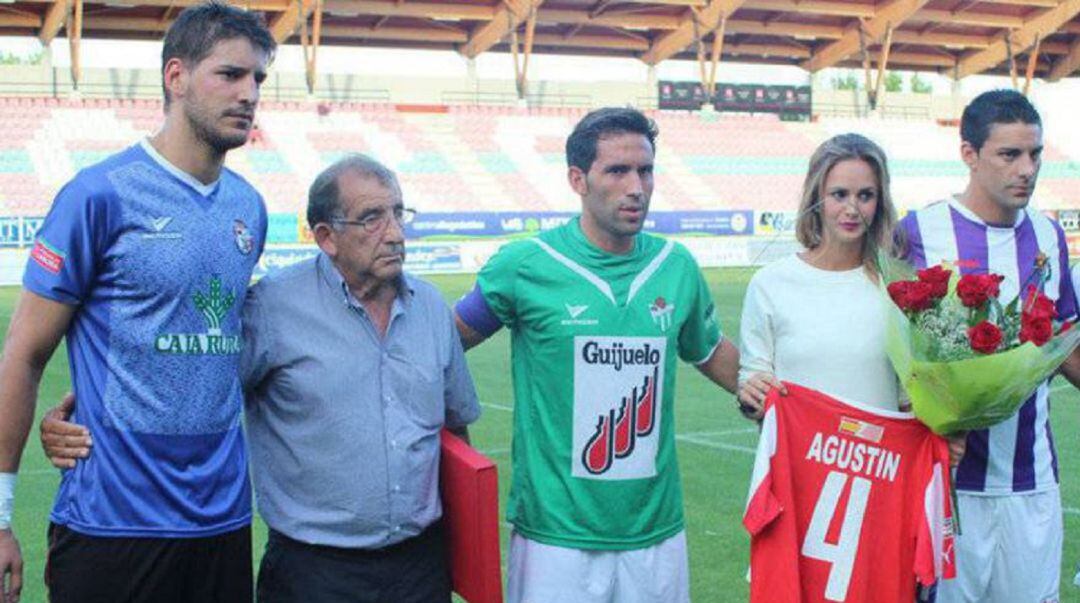 Foto de un anterior Memorial Agustín. 