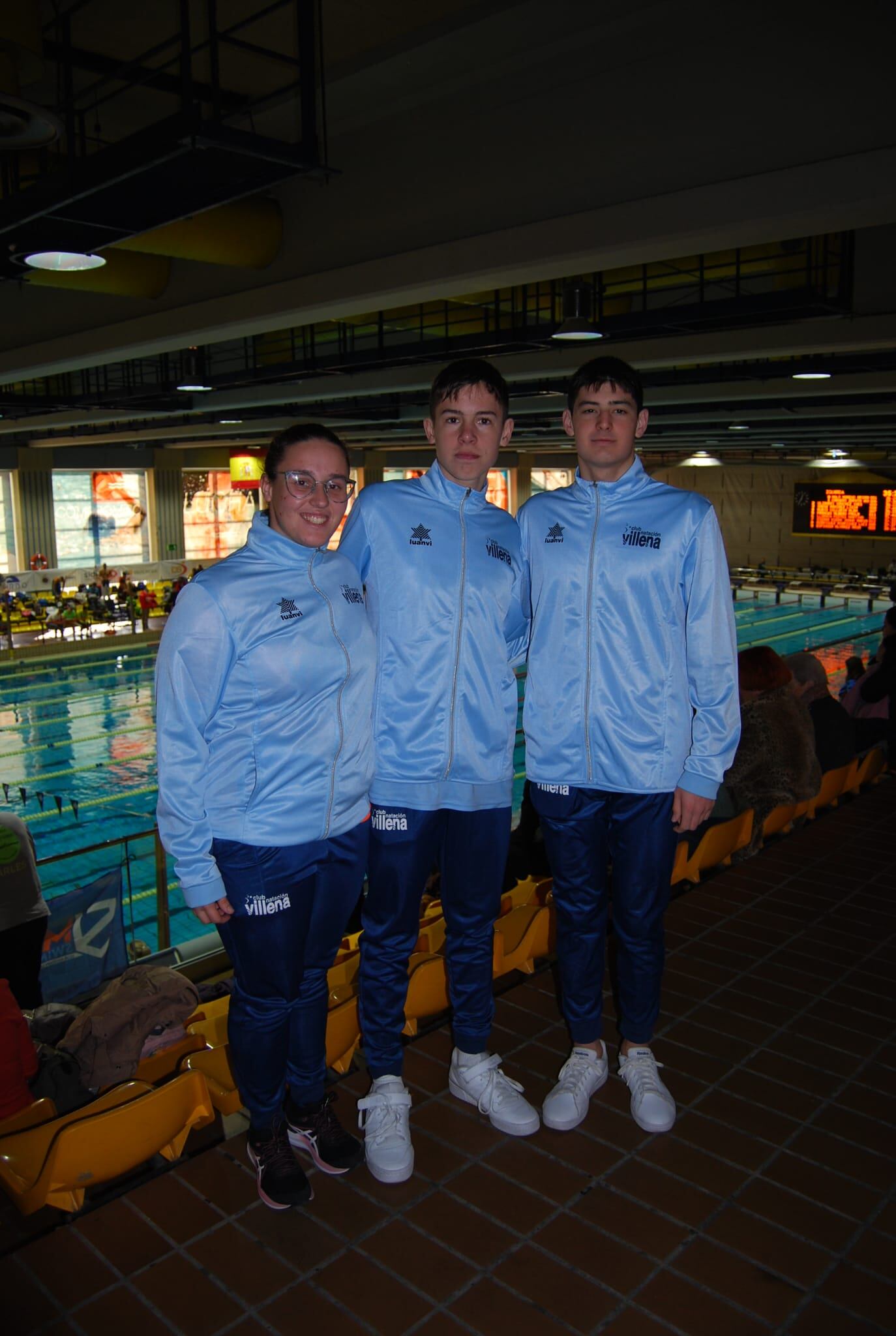 Nadadores del Club Natación Villena