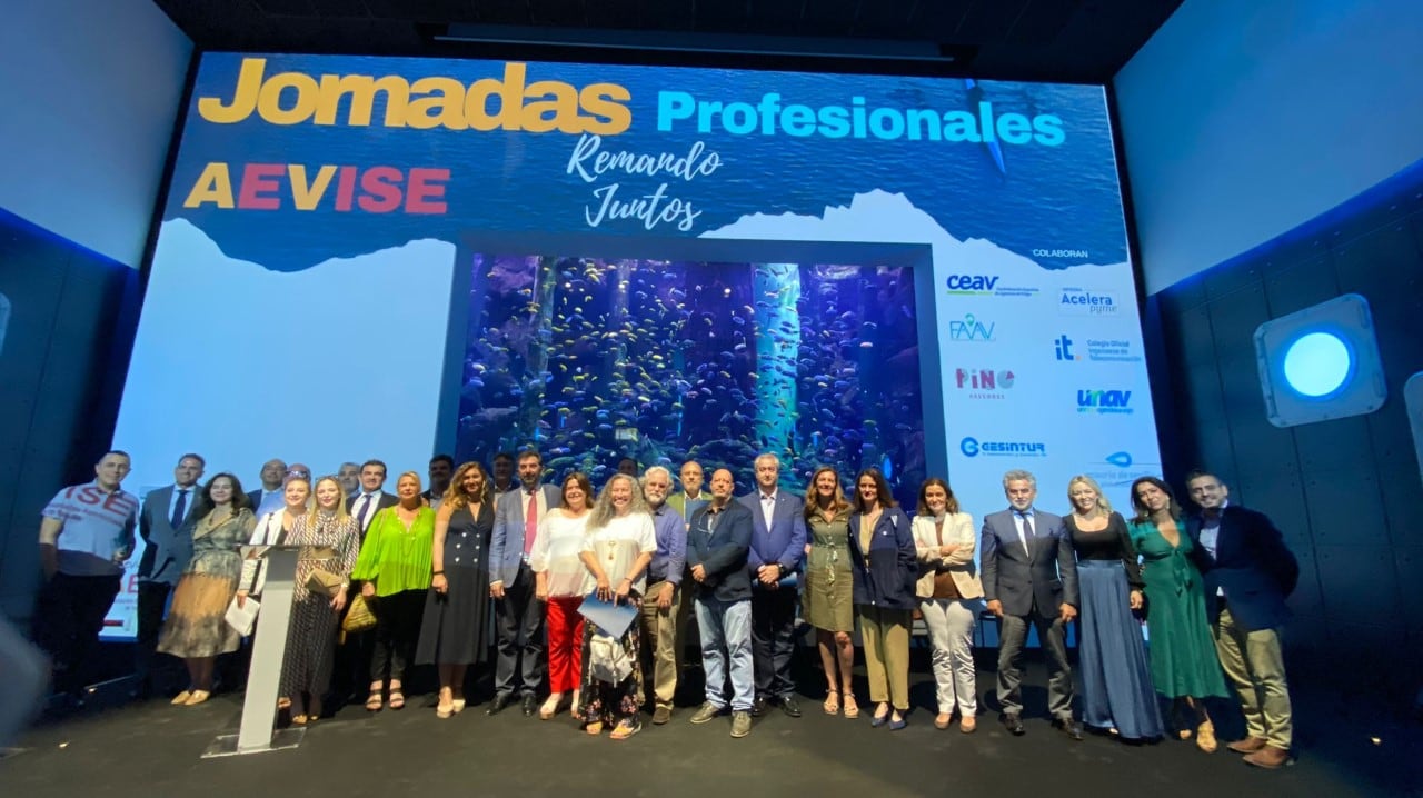 Foto de los participantes de las Jornadas AEVISE