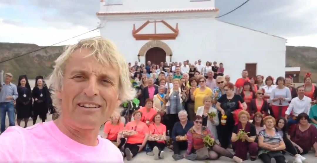 Jesus Calleja en Gorafe, durante la grabación del programa.