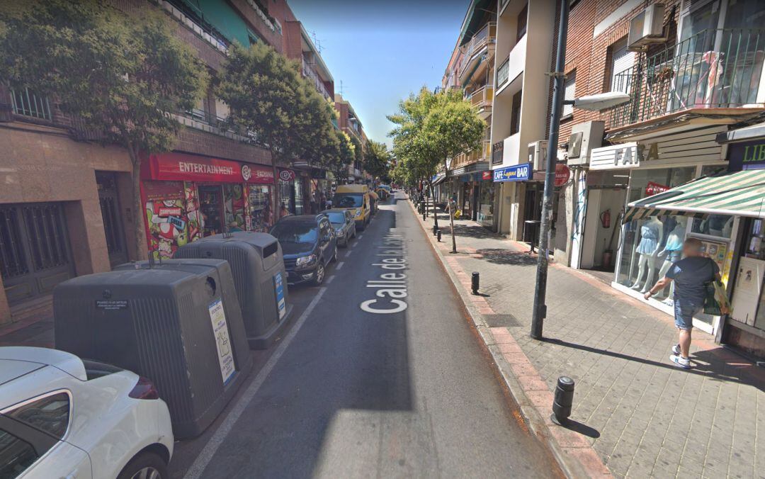 Calle Laguna del barrio de Carabanchel (Madrid) donde se ha encontrado el cuerpo del menor
