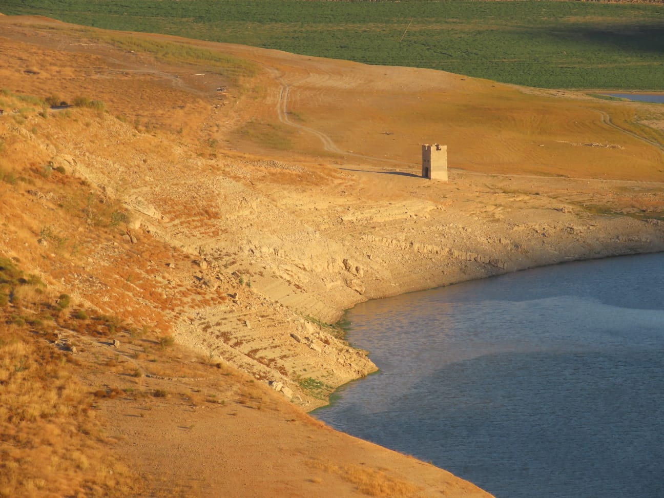 Embalse de Iznájar al 12,5% de su capacidad