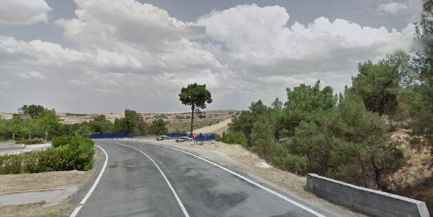 Así estaba la cuneta antes del derrumbe provocado por las últimas lluvias