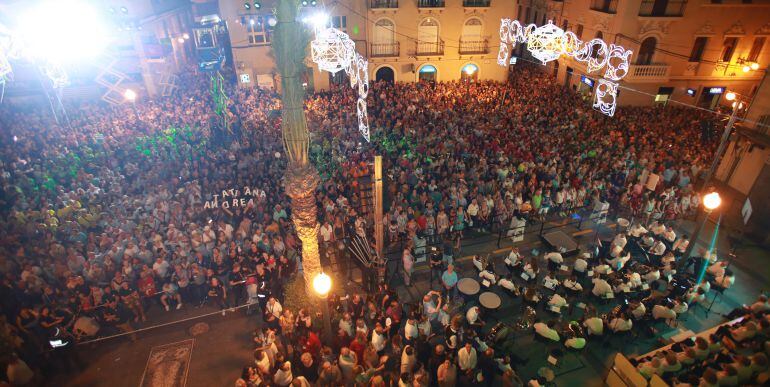 Plaza de Baix durante el pregón