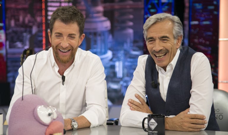 &#039;El Hormiguero&#039; aprovechó la visita de Imanol Arias para lanzar una pulla a Cárdenas