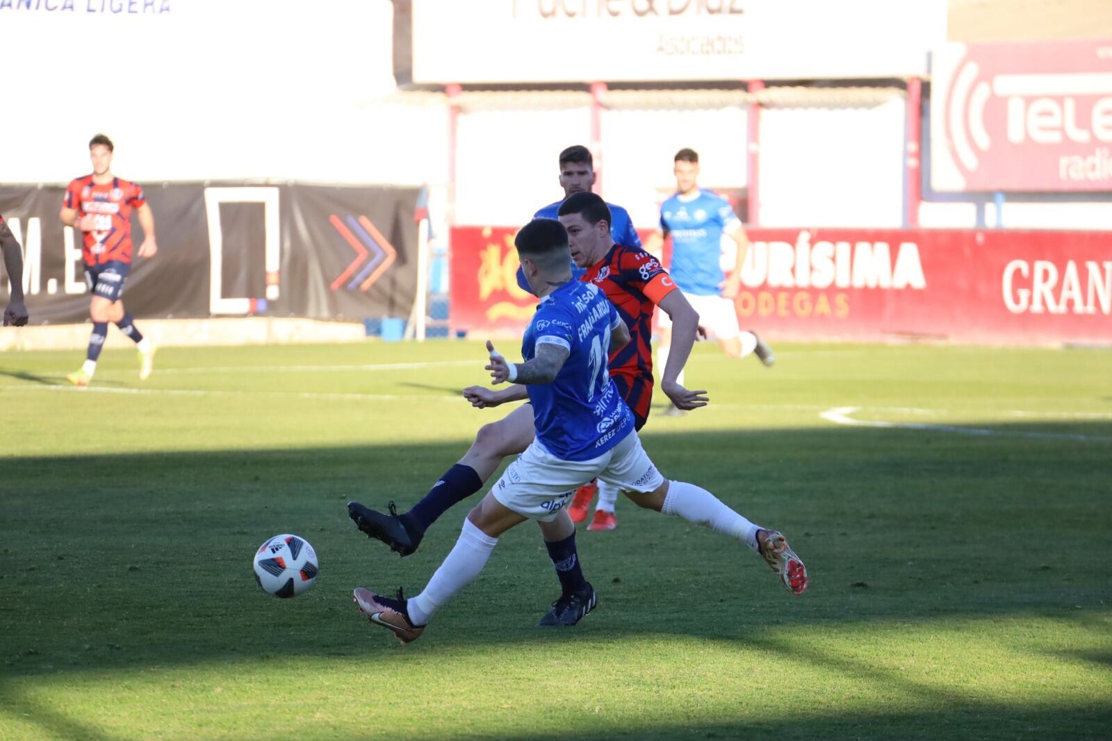 Imagen partido del Xerez DFC ante el Yeclano