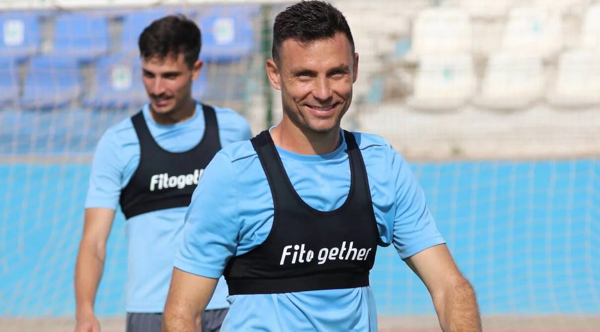 Alberto Martín con la UD Melilla