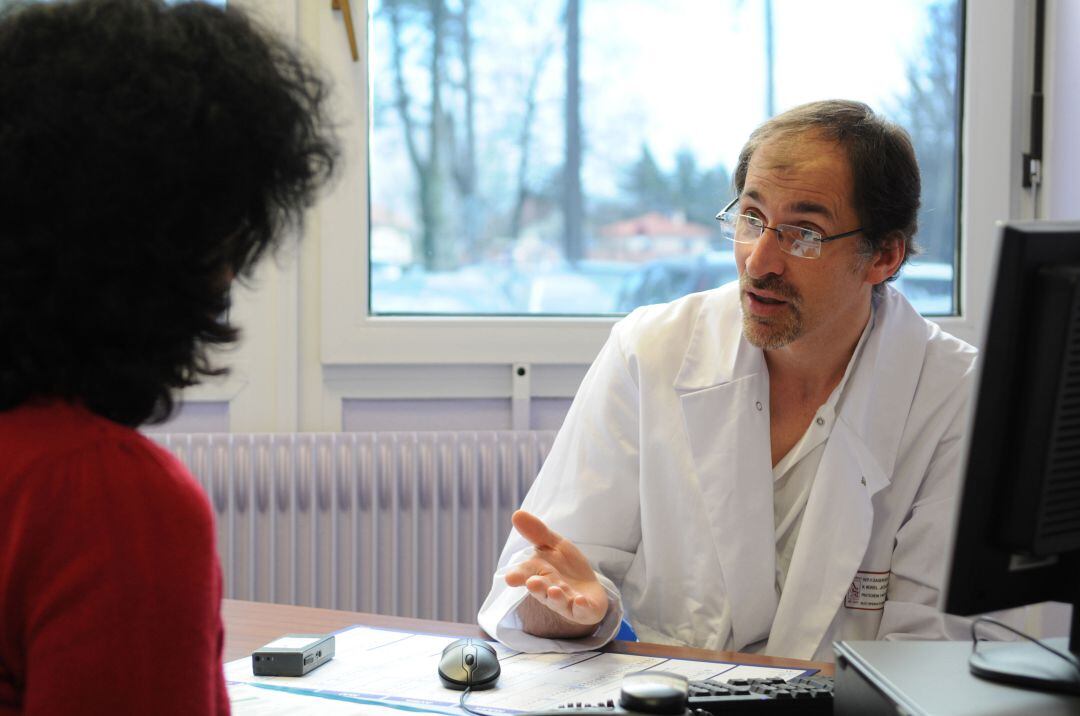 La Atención Primaria cambia sus protolocos ante la crisis del coronavirus