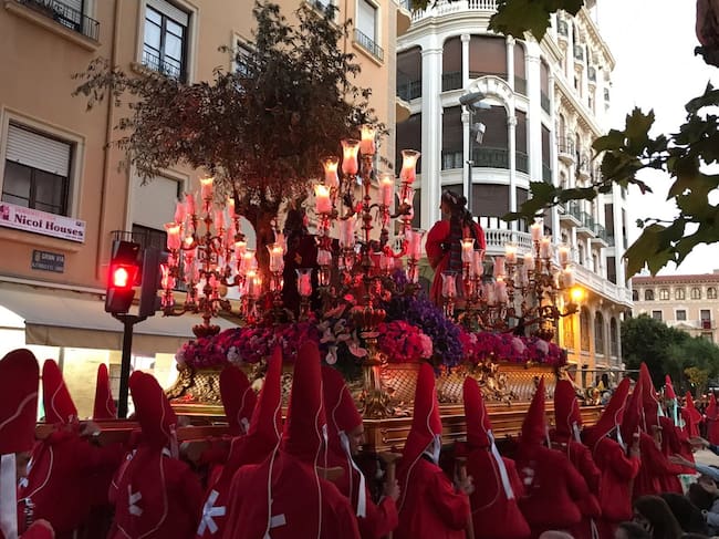 Procesión 'Los Coloraos', Miércoles Santo