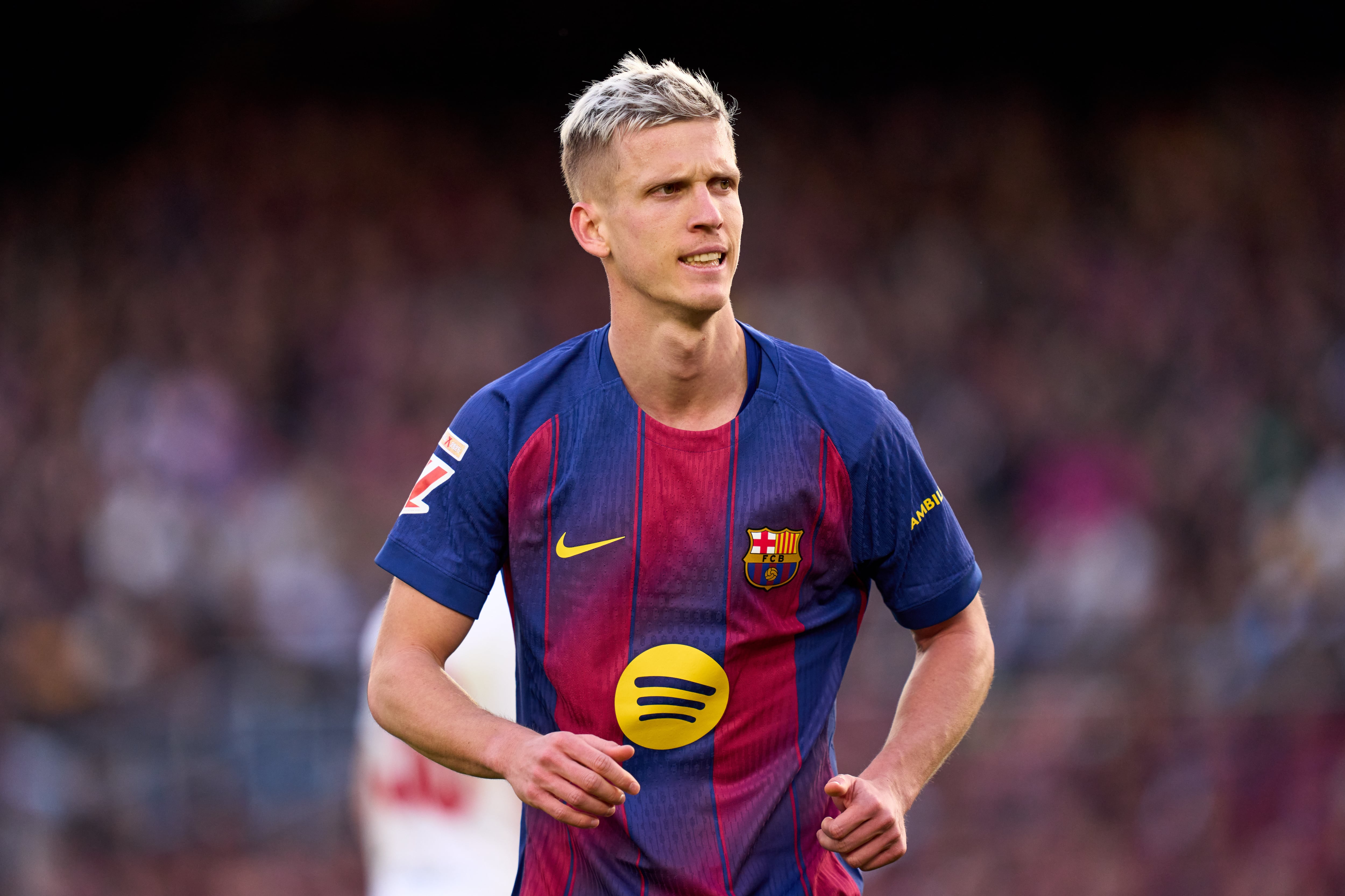 Dani Olmo durante un partido frente al Sevilla