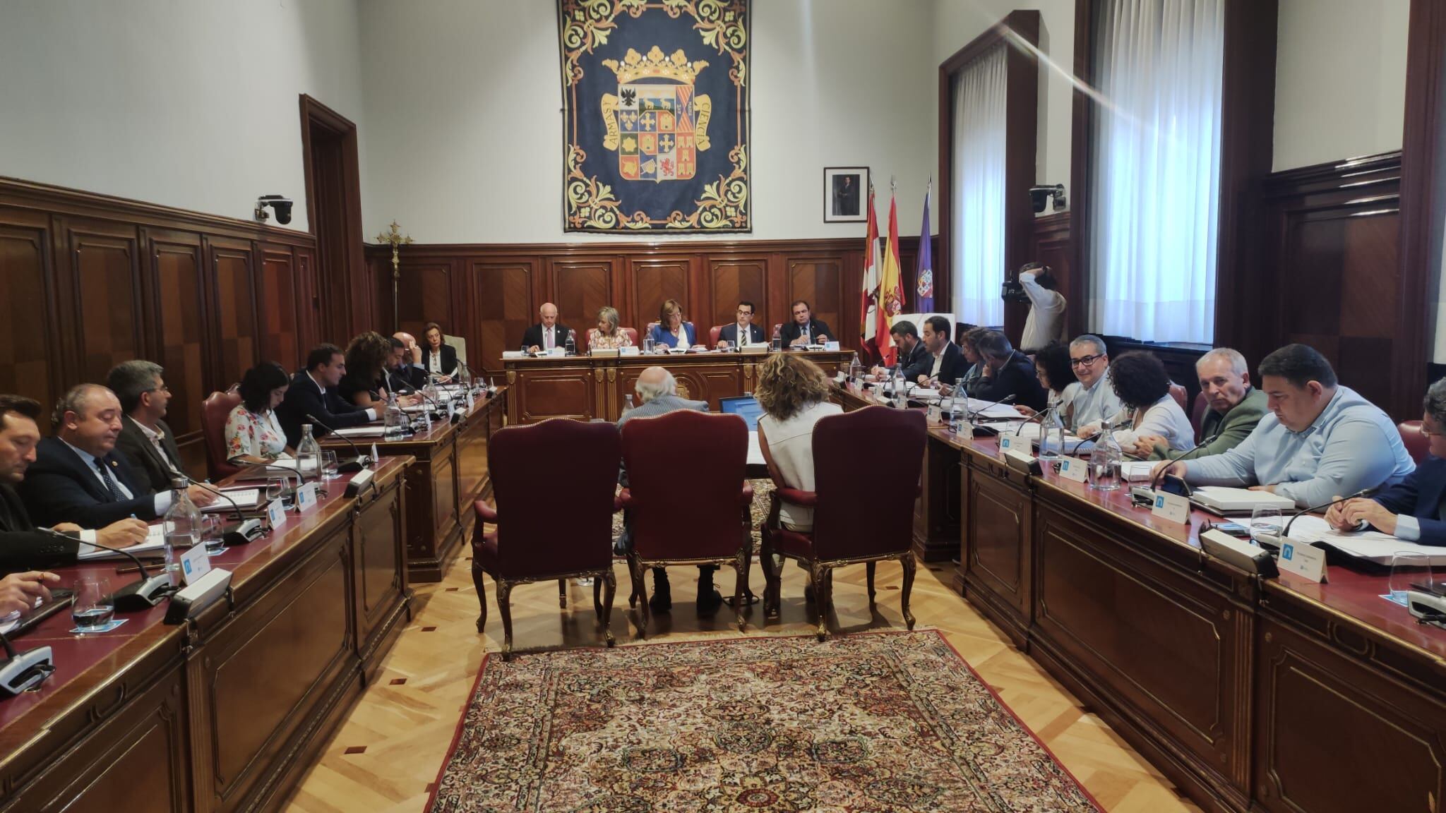 Pleno de organización de la Diputación de Palencia