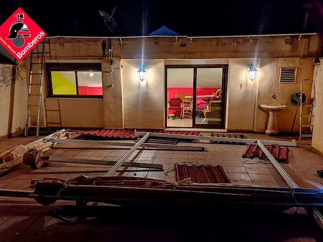 Un techado caído en Alcoy