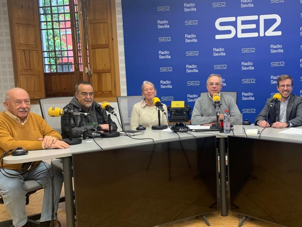 Especial Hoy por Hoy Sevilla dedicado a Pico Reja, la fosa excavada en el cementerio de San Fernando, y a los 50 años de la muerte de Franco