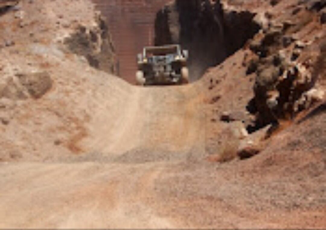 Buggies turísticos en la zona norte de Lanzarote.