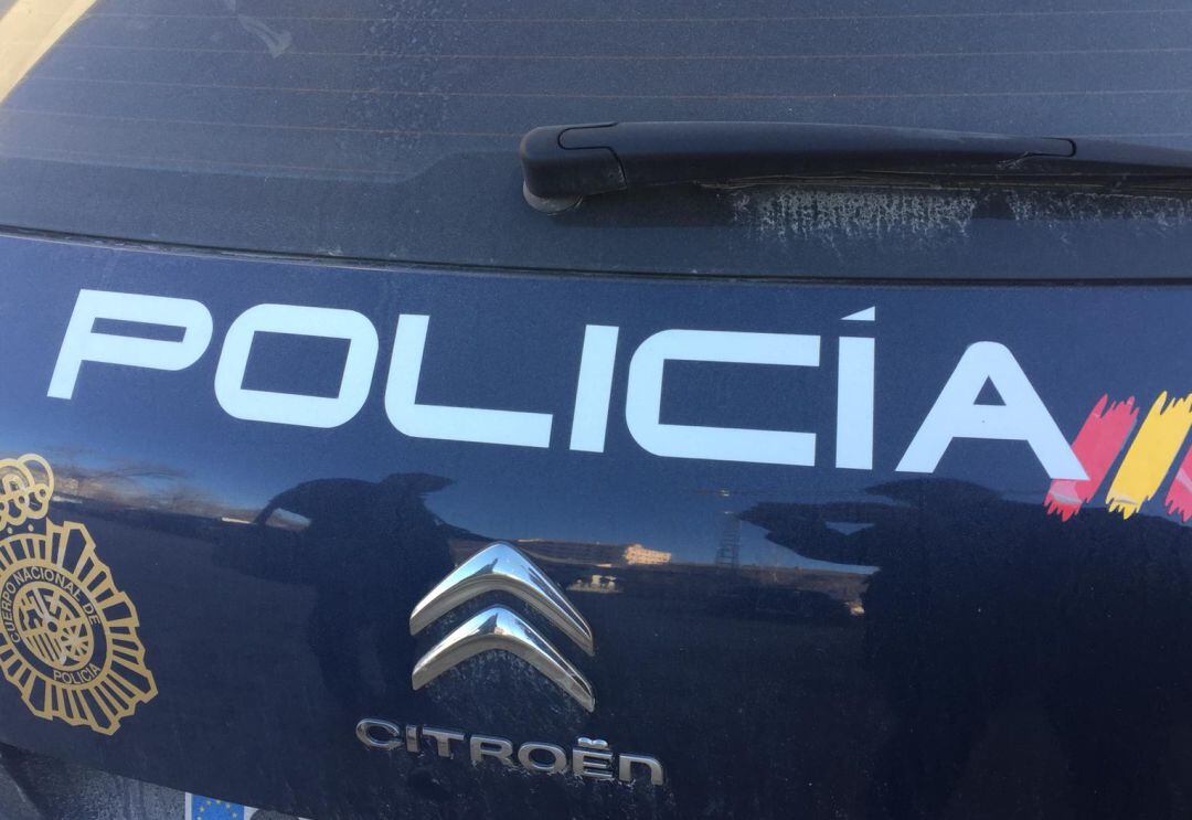 Uno de los delincuentes se resistió al arresto y causó heridas leves a un agente