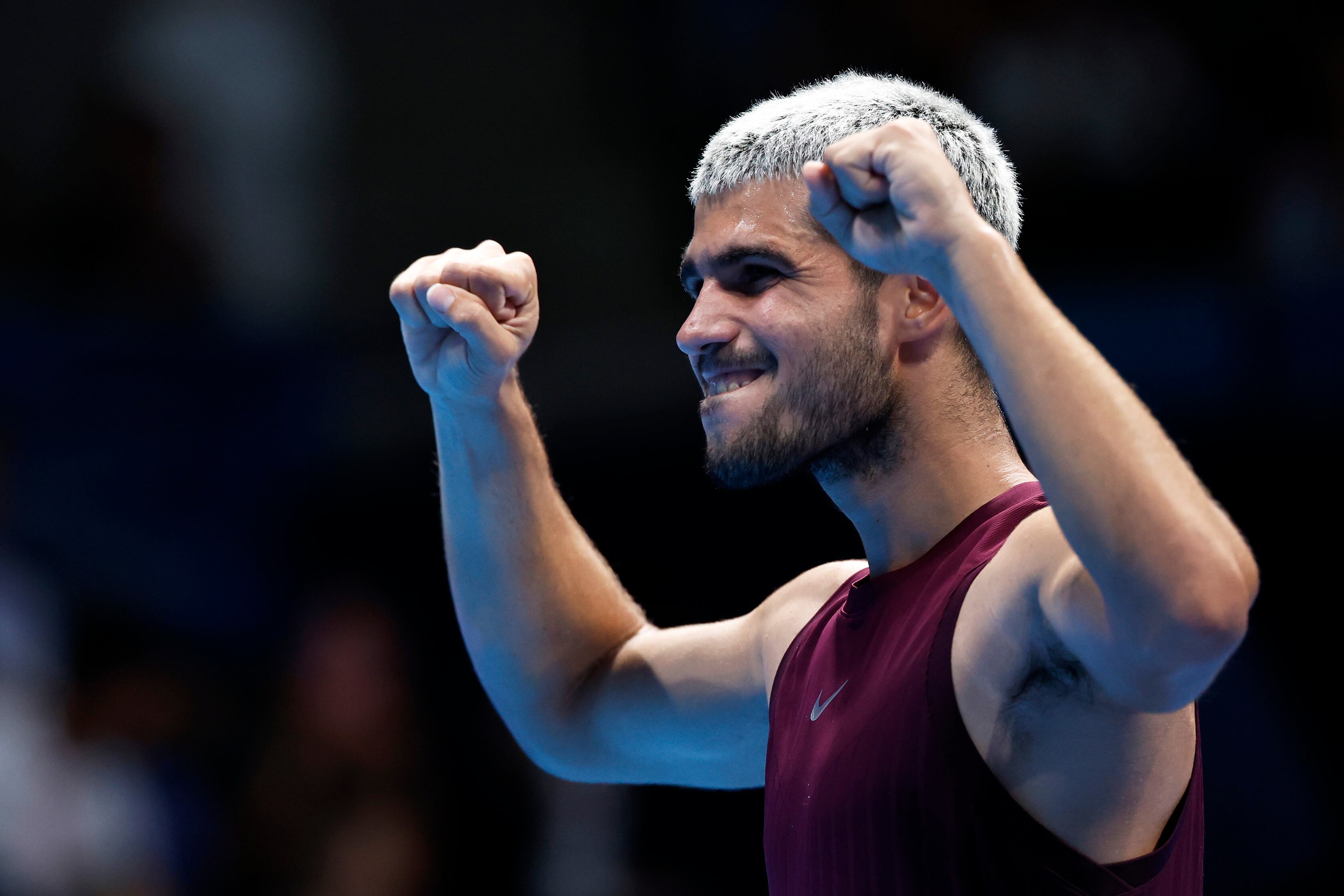 Carlos Alcaraz celebra su victoria en Tokio