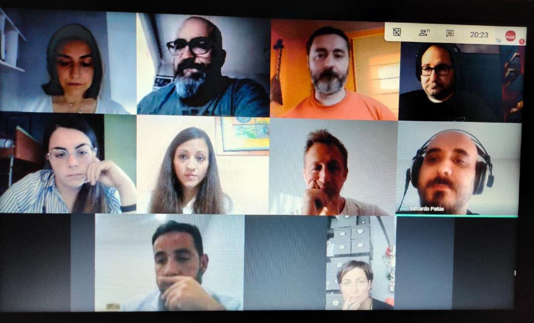 El PSOE se reune con músicos locales palentinos para abordar posibilidades para este verano