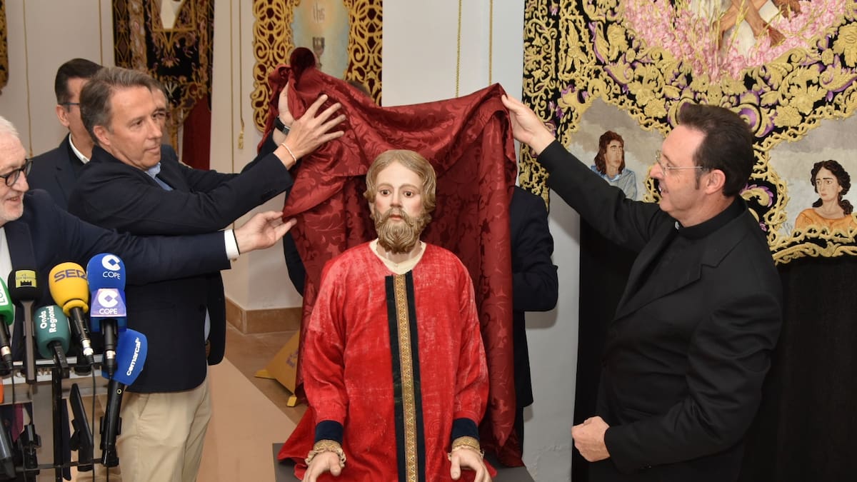 PRESENTACIÓN DE LA TALLA DEL APÓSTOL SAN FELIPE DE SALZILLO EN LORCA