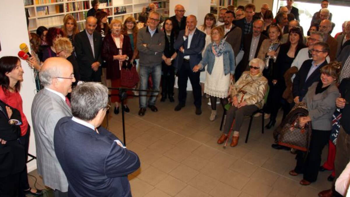 Elogi de la lectura, amb poesia