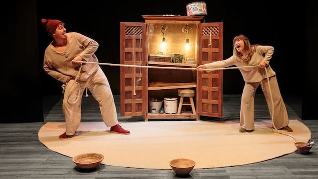 Teatro familiar en la casa de Cultura de Villena