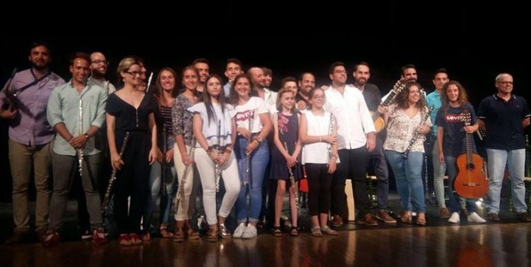 Miembros de la Orquesta Flamenca de Linares.