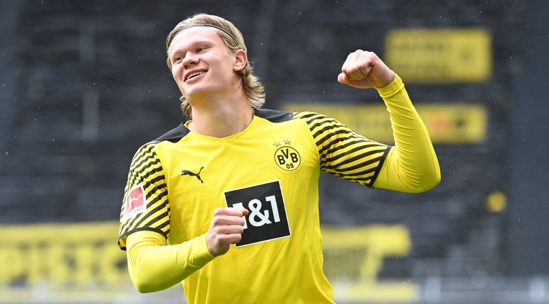 Haaland celebrando un gol con el Borussia Dortmund