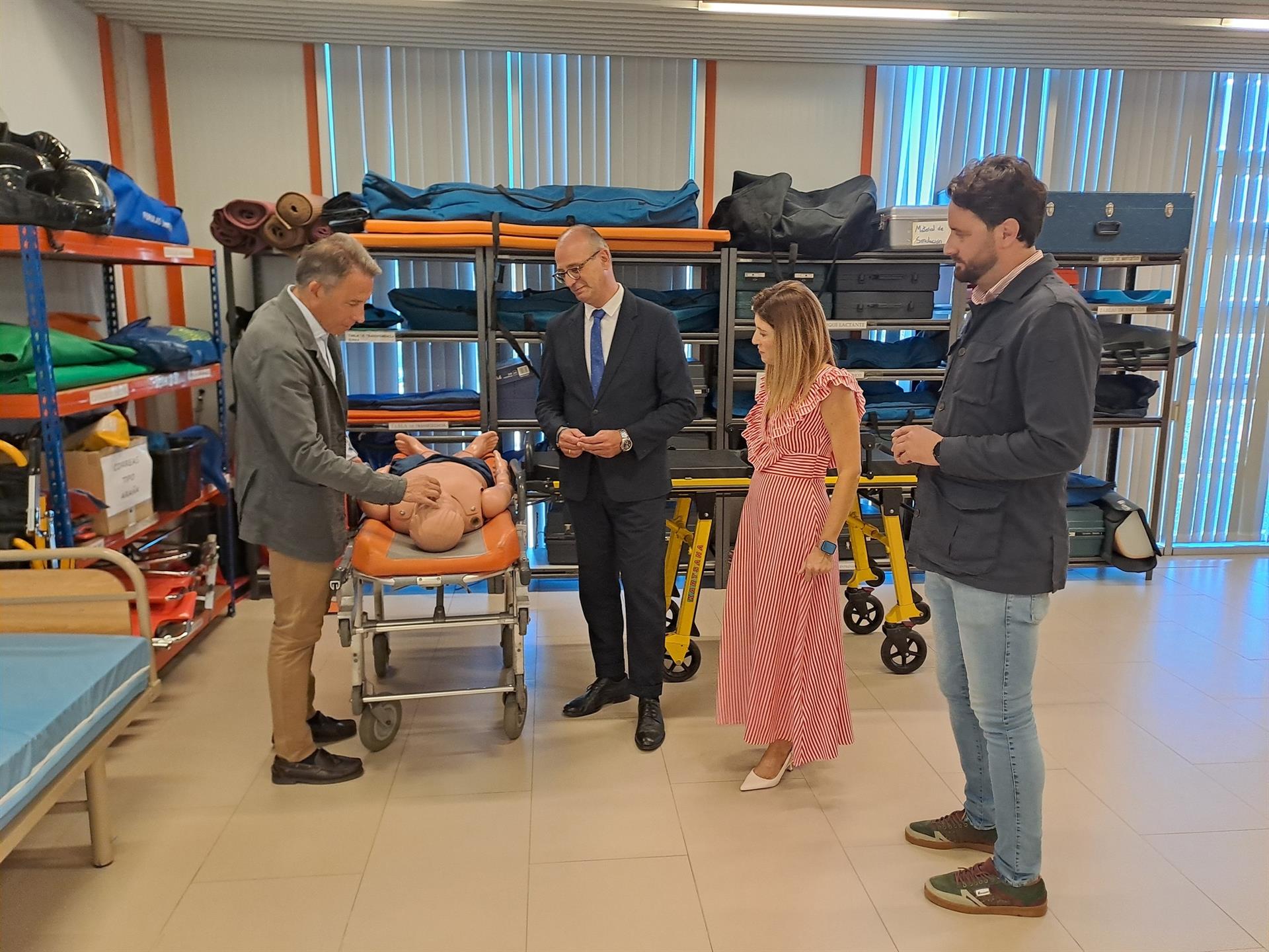 El consejero de Educación y Formación Profesional, Víctor Marín, visita el CIFP de Lorca con motivo del inicio de curso en Formación Profesional