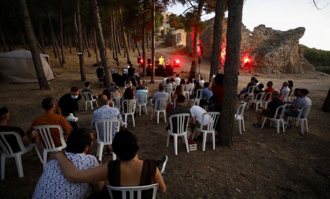 Los conciertos de 'ConSentidos' han tenido una magnífica acogida en la capital durante el verano, llevando la cultura segura y libre de contagios a entornos poco habituales