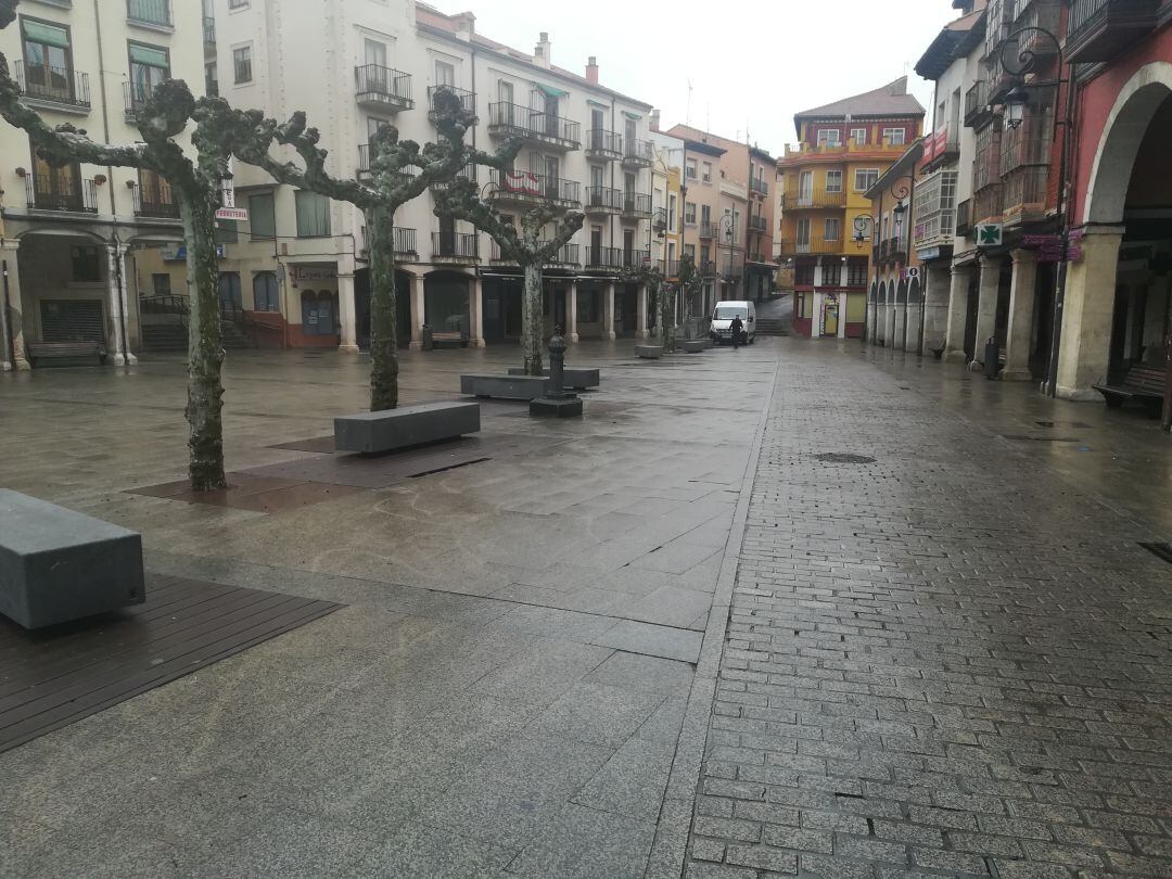 El descenso de la actividad laboral se corresponde con el vacío de las calles