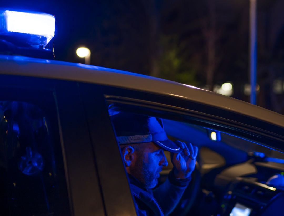 Detenido un joven por agredir y amenazar con un cuchillo a su madre y hermana