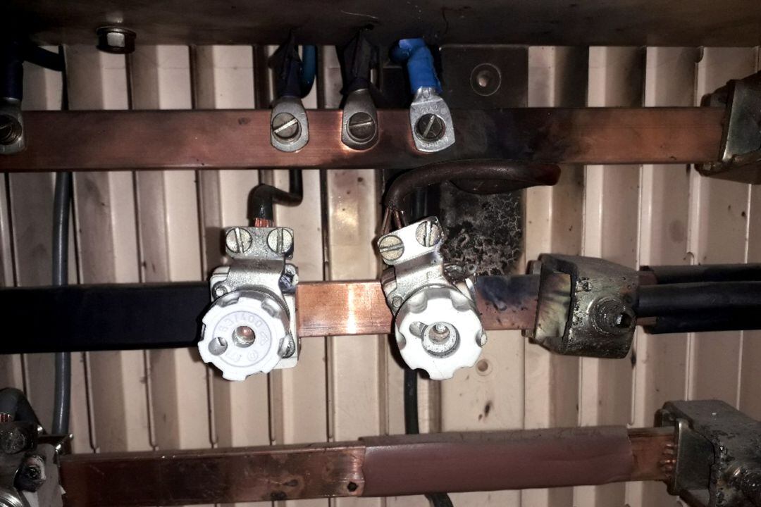 Una de les connexions fraudulentes que s'ha detectat a la Font de la Pólvora