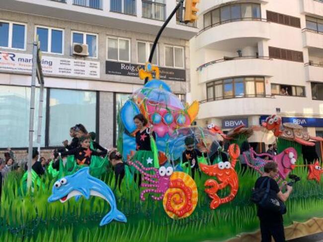 Imagen de una de las comparsas