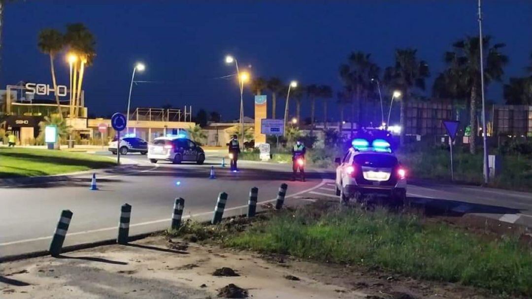 Cierre de accesos al municipio alcazareño.