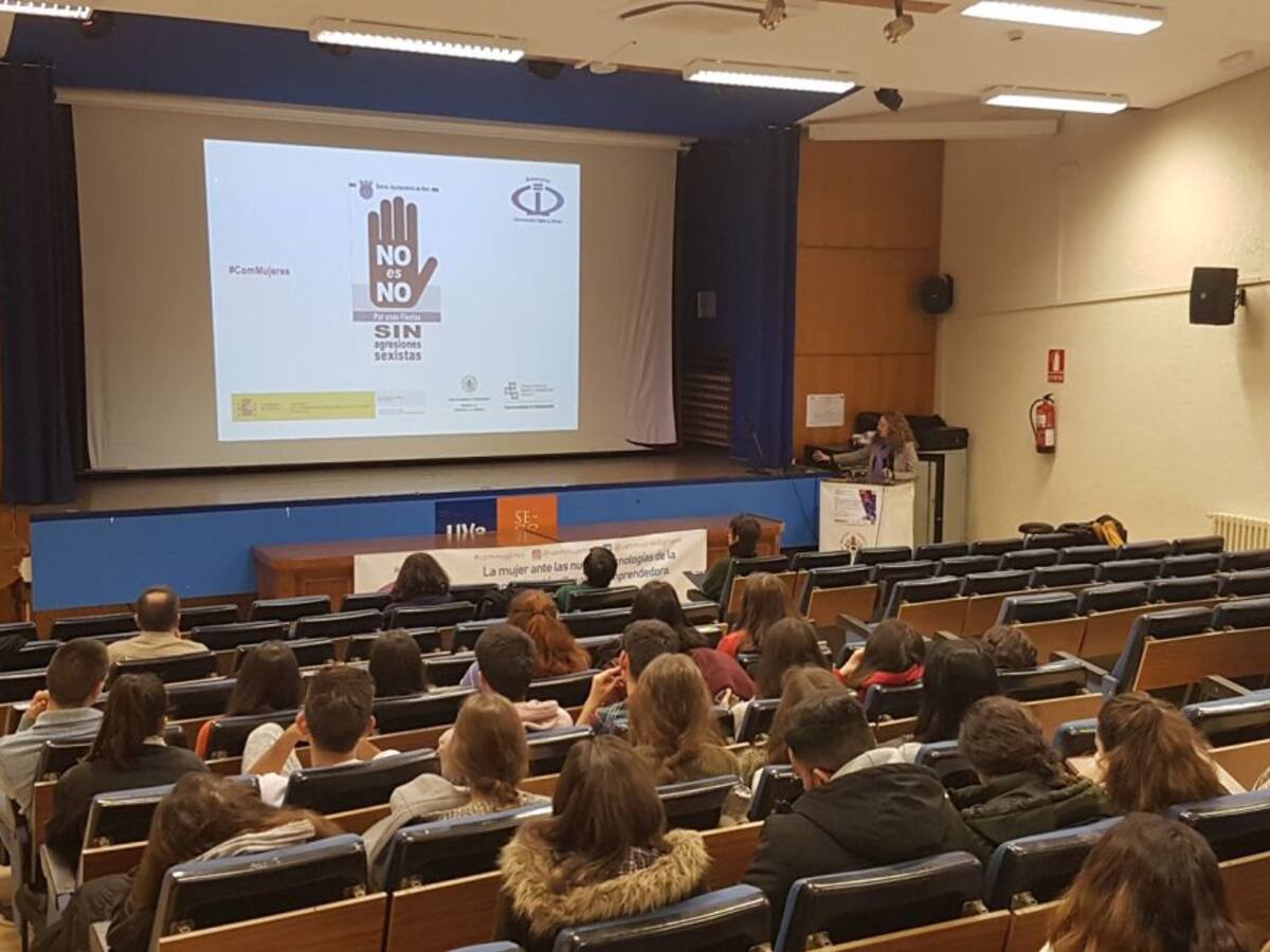 La UVa apuesta por la educación como herramienta contra la violencia de género