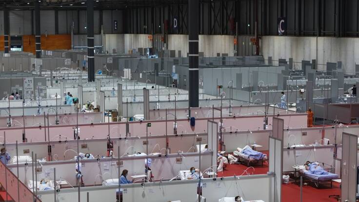 Antonio Zapatero: "Veo imposible que se juegue en un campo de fútbol en este país en los próximos meses"