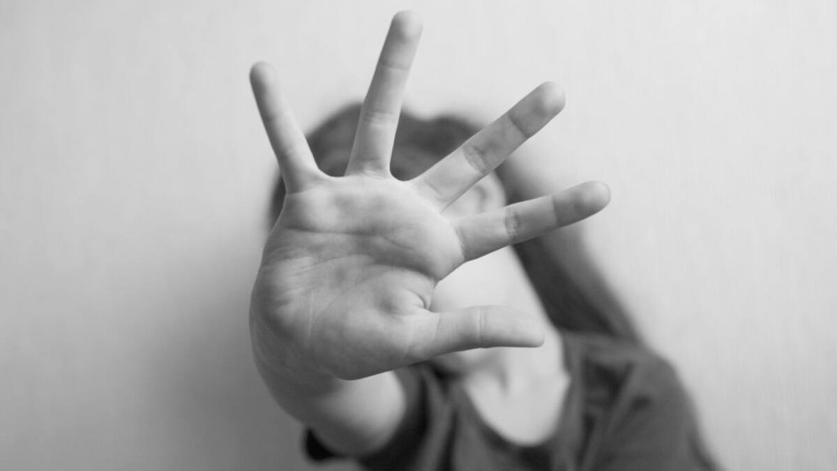 Un niño de 6 años obligado a visitar a su padre preso por maltratar a su madre