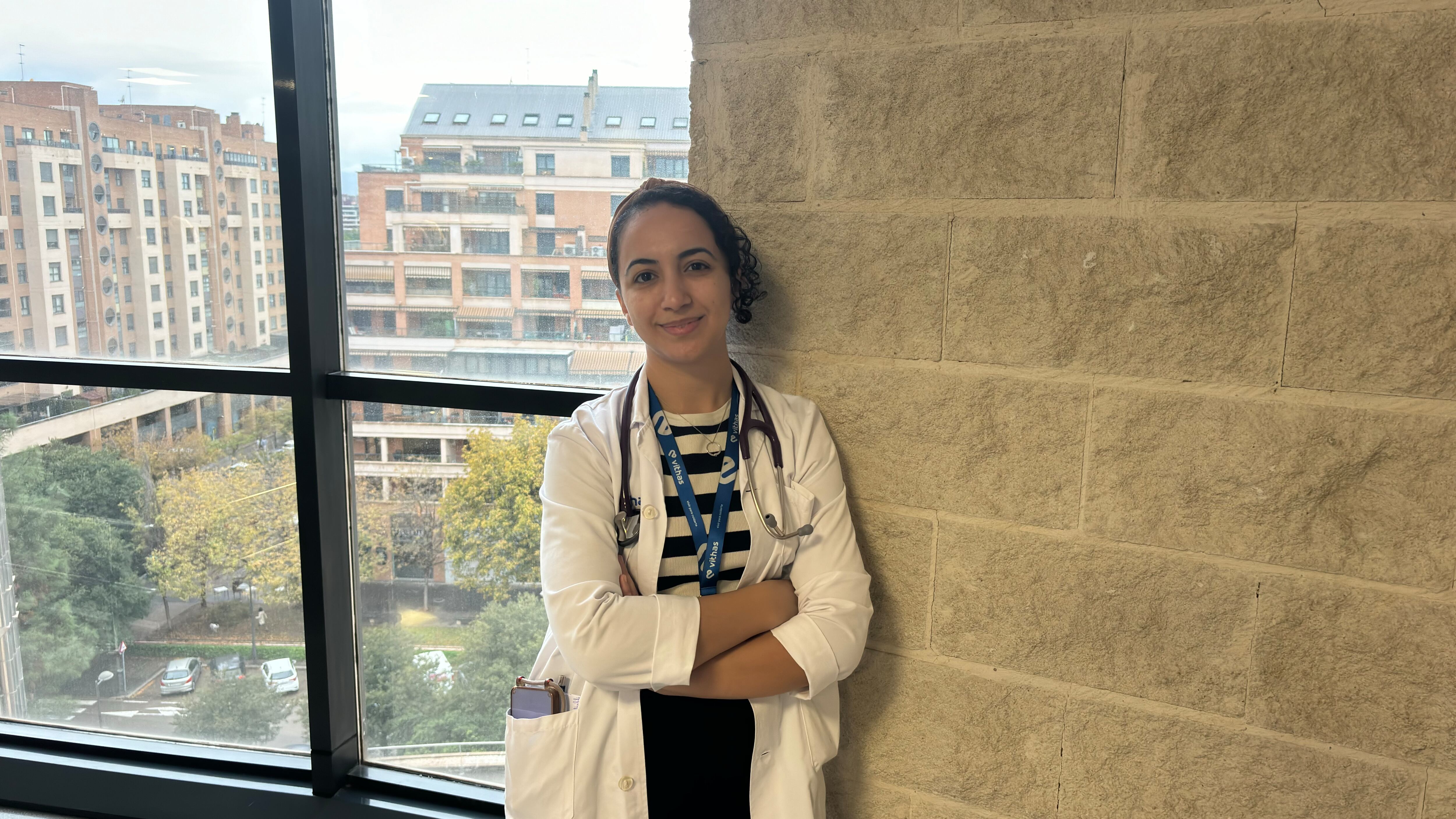 Doctora Amina Bekki, neumóloga del hospital Vithas Valencia 9 de Octubre