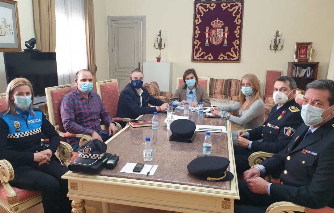La Mesa de coordinación policial de Viogen Palencia se reúne en la Subdelegación del Gobierno