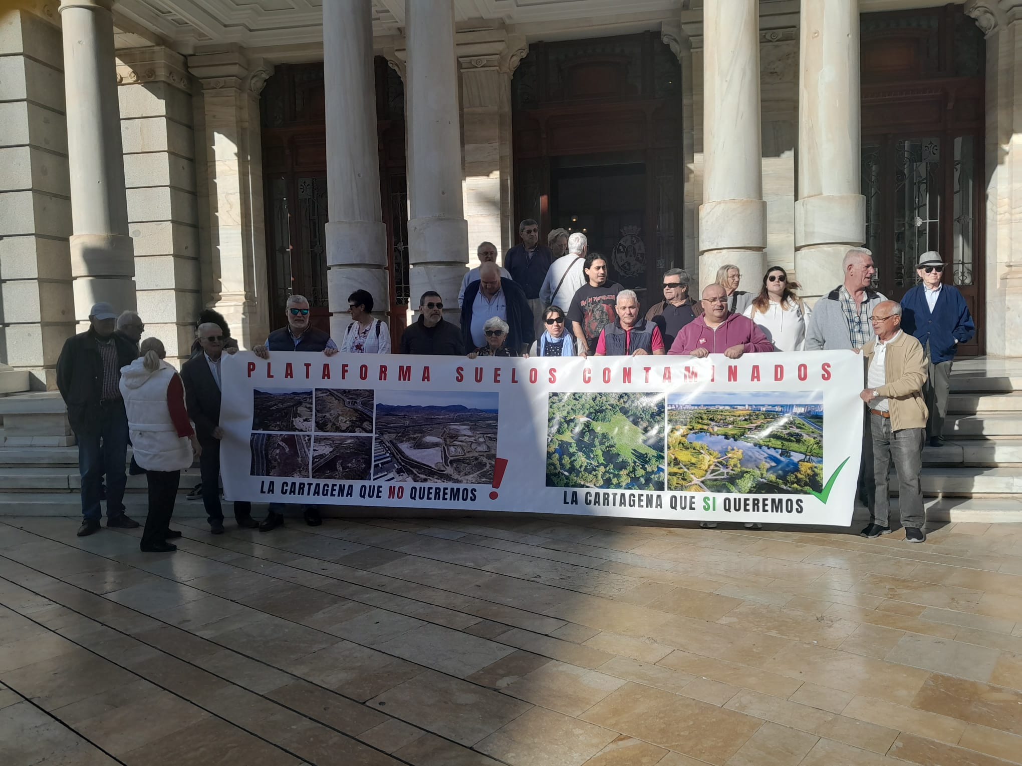 Protesta de la Plataforma Suelos Contaminados de Cartagena.