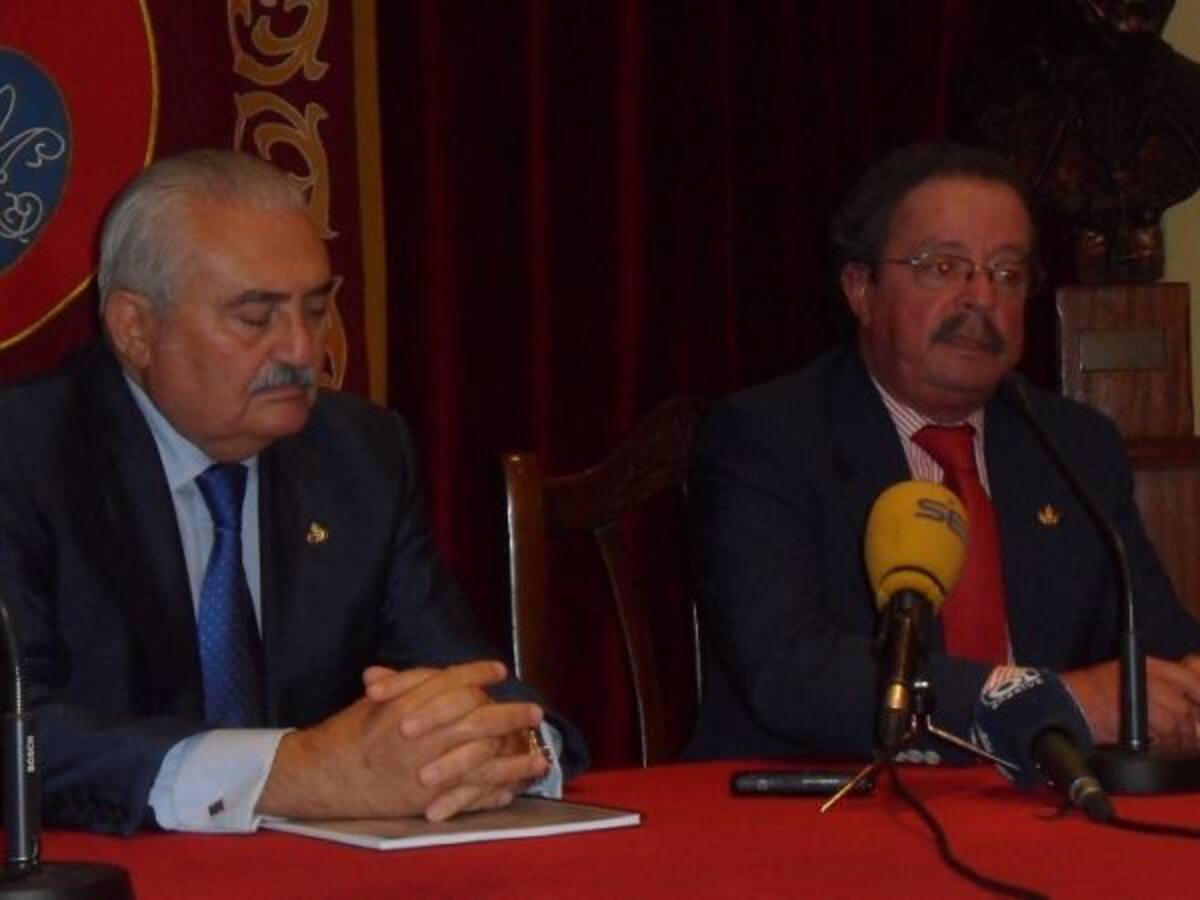 Los hermanos mayores impiden al Consejo dar a conocer su plan para el día