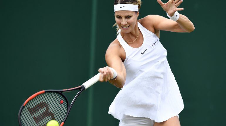 Mandy Minella, durante su partido de Wimbledon frente a Schiavone