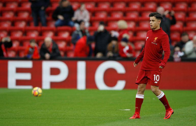 Coutinho, antes de un partido con el Liverpool