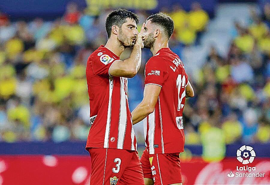 Melero celebra su gol en Valencia al Villarreal.