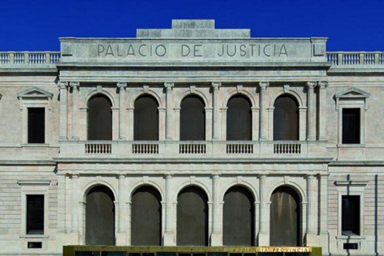 Fachada del Tribunal Superior de Justicia de Castilla y León con sede en Burgos