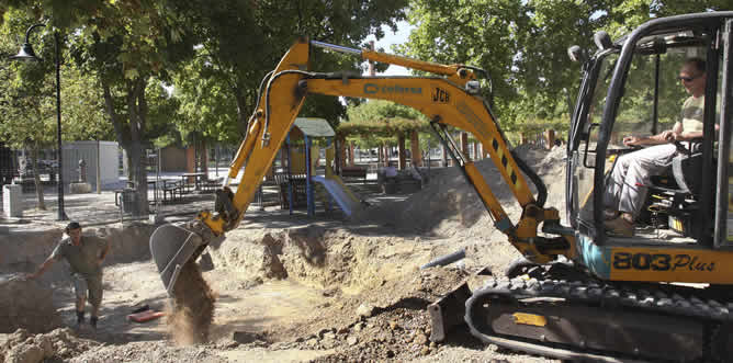 Comienza la exhumación de 250 personas fusiladas y enterradas en un parque