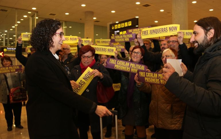 Marta Rovira a su llegada al Aeropuerto del Prat 