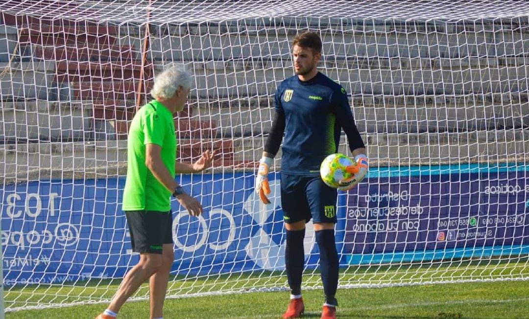 Francisco Harrillo durante una sesión de trabajo con su reciente equipo, el Mérida.