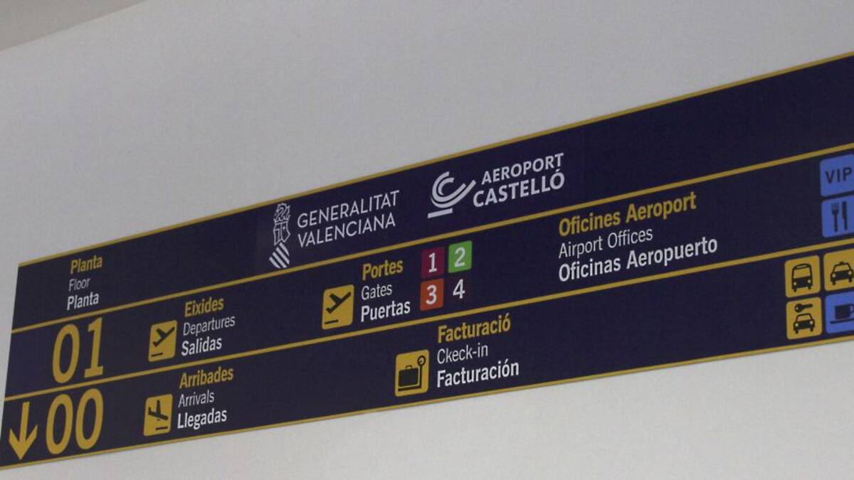 El gobierno no cumple con su promesa de incluir el aeropuerto en la red AENA